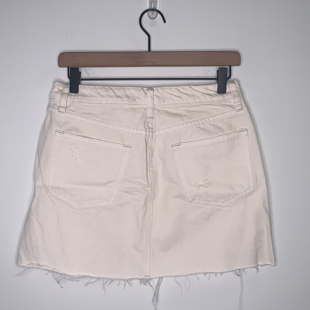 Free People Destroyed White Mini Jean Skirt - Picture 4 of 7
